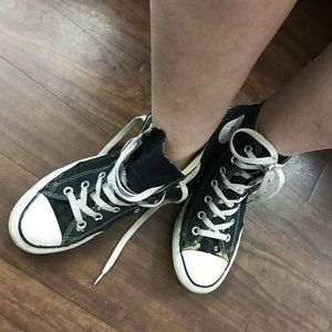 Womens Well Worn Black Gym High Top Converse Sz 8
